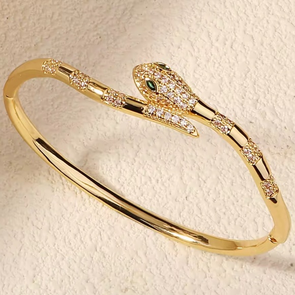 🆕 New 18K Gold Plated CZ Crystal Green Eyes Snake 🐍 Bangles Cuff Bracelets - Picture 3 of 8